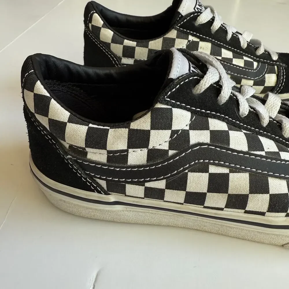Vans Youth Old Skool Checkerboard Shoes 4 - Picture 3 of 11